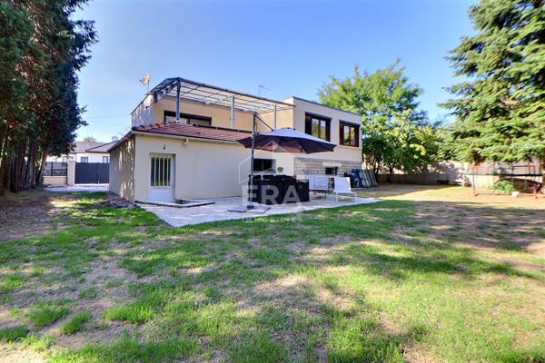 Maison de prestige à vendre à Montigny les Cormeilles