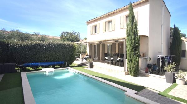 Rochefort-du-Gard (30650) Maison à acheter à Rochefort-Du-Gard