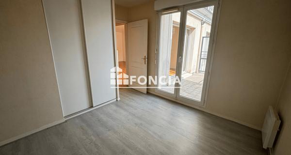 Location Appartement 2 pièces 44.35 m² - Nogent-sur-marne 94130