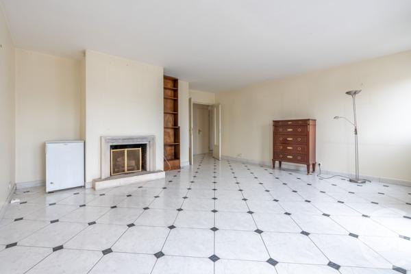 Appartement F5 à vendre  5 pièces - 131,34 m2 VILLIERS SUR MARNE - 94