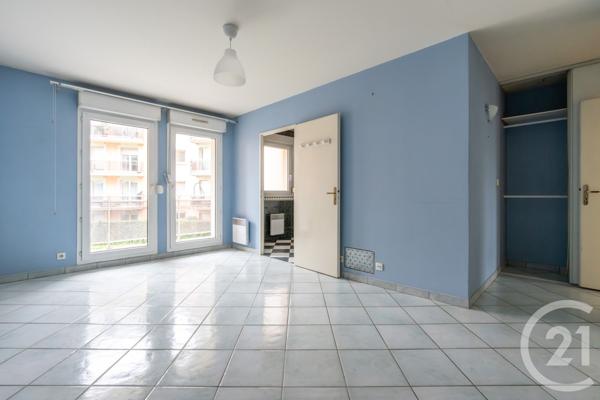 Appartement F5 à vendre  5 pièces - 131,34 m2 VILLIERS SUR MARNE - 94