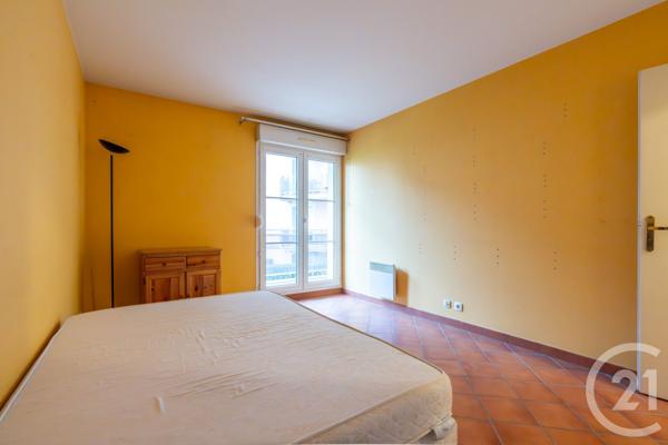 Appartement F5 à vendre  5 pièces - 131,34 m2 VILLIERS SUR MARNE - 94