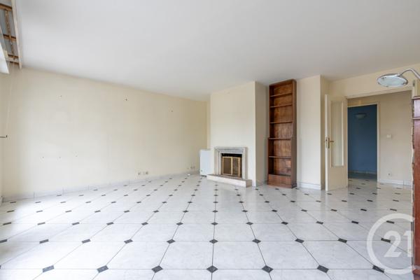 Appartement F5 à vendre  5 pièces - 131,34 m2 VILLIERS SUR MARNE - 94