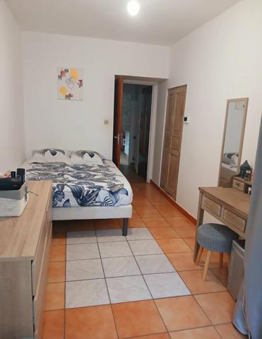 Pont-Saint-Esprit (30130) Maison de village avec garage, terrasse et toit-terrasse – Pont-Saint-Esprit