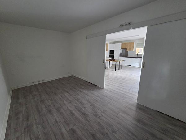Grand F3 (ancien F4) avec jardin privatif ! Tellement rare sur Dourdan !