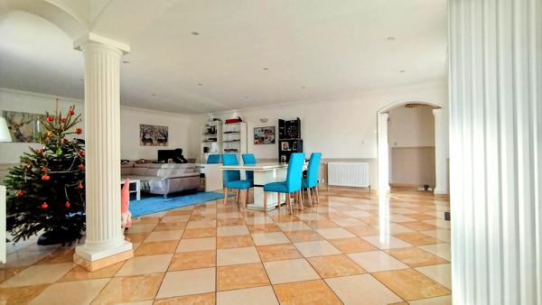 Maison 5 pièces - 142 m² Exclusivité efficity