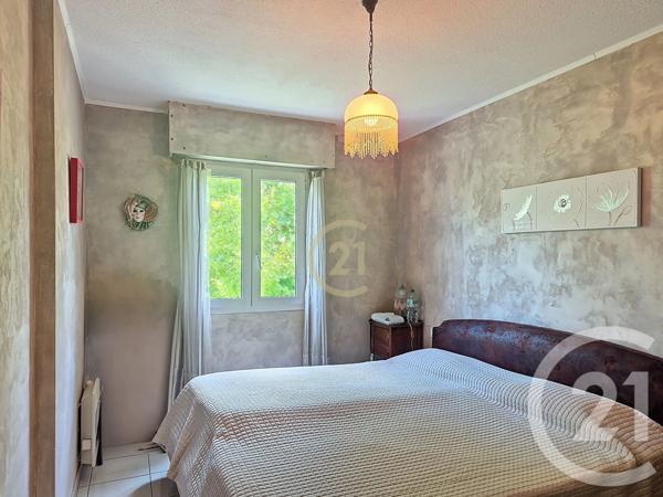 Appartement F6 à vendre  6 pièces - 153,34 m2 SALON DE PROVENCE - 13