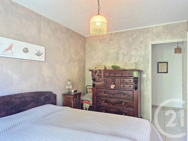 Appartement F6 à vendre  6 pièces - 153,34 m2 SALON DE PROVENCE - 13