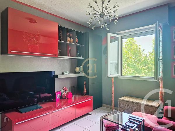 Appartement F6 à vendre  6 pièces - 153,34 m2 SALON DE PROVENCE - 13