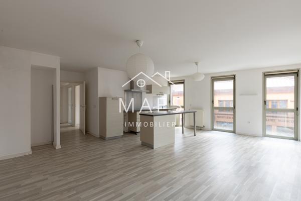 Au cœur du Vieux-Lille – Appartement T2 possible T3 – Place de parking
