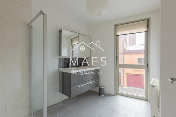 Au cœur du Vieux-Lille – Appartement T2 possible T3 – Place de parking