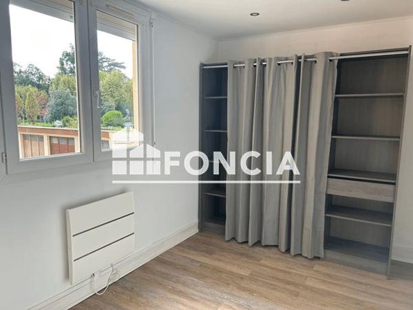 Location Appartement 3 pièces 48.83 m² - RUE JEAN ROSTAND Tarbes 65000