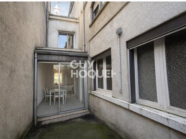 SAINTE ANNE - MAISON D'ENVIRON 150M² AVEC EXTERIEUR