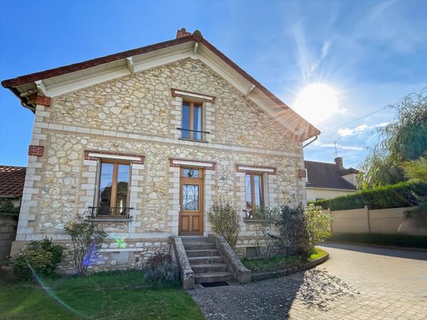 Maison Melun 7 pièce(s) 120 m2