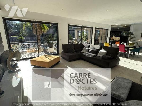 Les Notaires Associés Carré D'@ctes Vaunage, ont le plaisir de vous proposer cette propriété co...