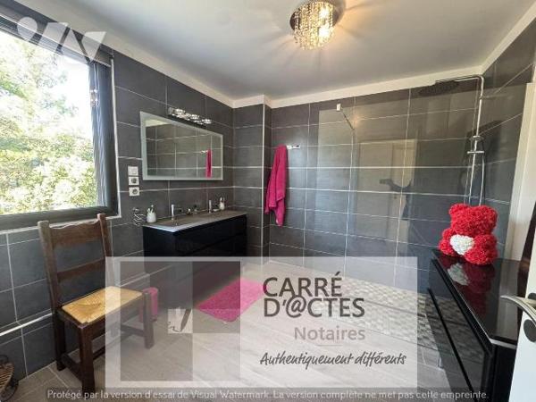 Les Notaires Associés Carré D'@ctes Vaunage, ont le plaisir de vous proposer cette propriété co...