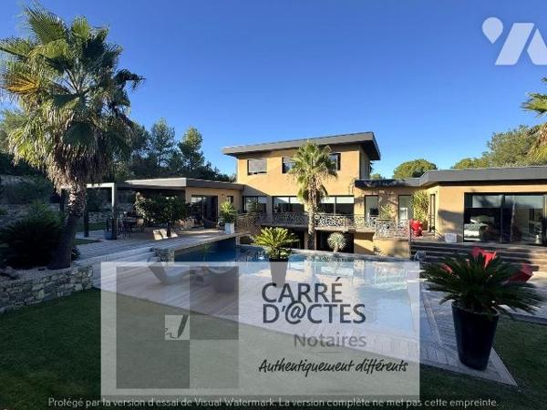 Les Notaires Associés Carré D'@ctes Vaunage, ont le plaisir de vous proposer cette propriété co...