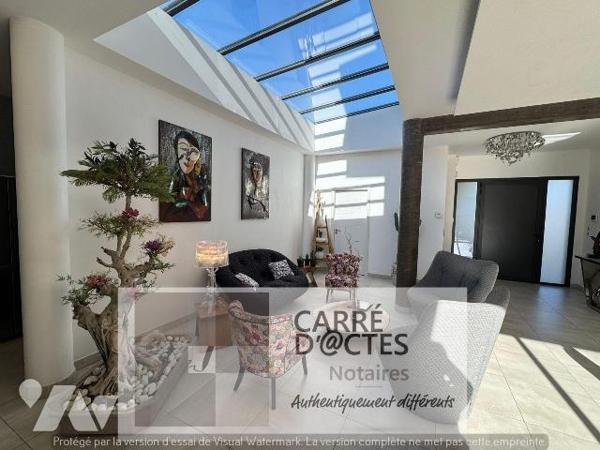 Les Notaires Associés Carré D'@ctes Vaunage, ont le plaisir de vous proposer cette propriété co...