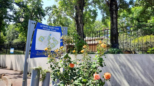 Appartement Fontenay Le Fleury 2 pièce(s) 55 m2