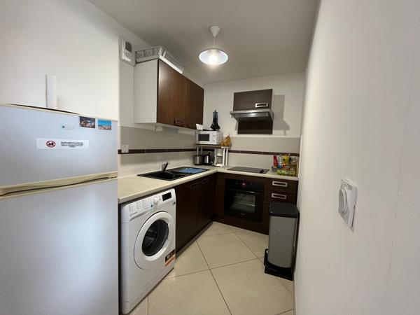 SAINT PIERRE LA MER APPARTEMENT T3 VUE MER DANS RESIDENCE SECURISEE