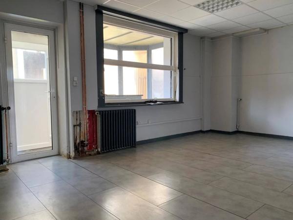 APPARTEMENT A CREER - Centre-Ville