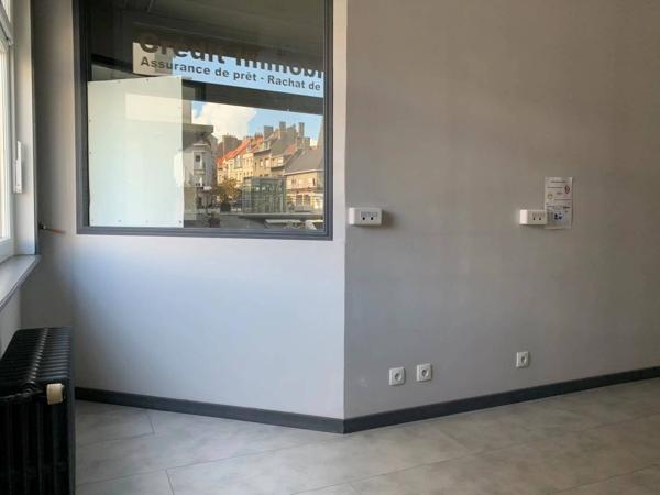 APPARTEMENT A CREER - Centre-Ville