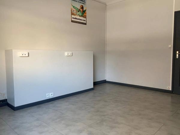 APPARTEMENT A CREER - Centre-Ville