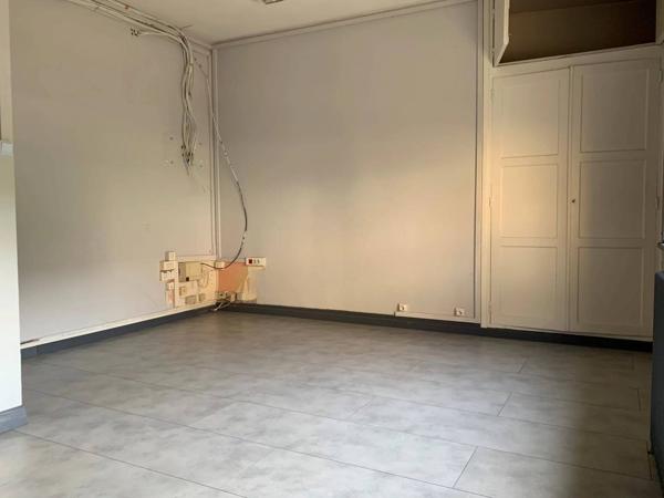 APPARTEMENT A CREER - Centre-Ville