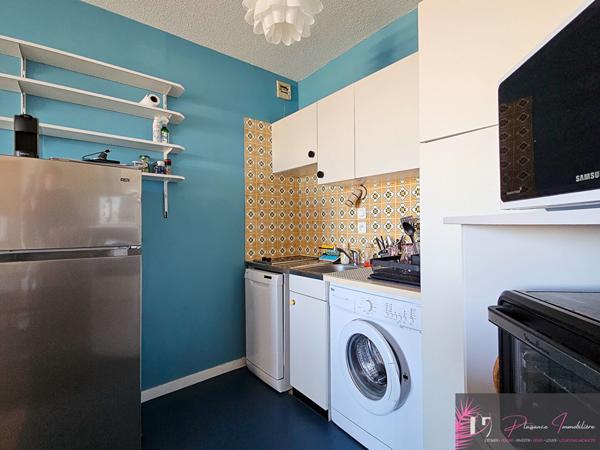 T2 ETUDIANT LES MINIMES / DISPO DE SUITE  La rochelle