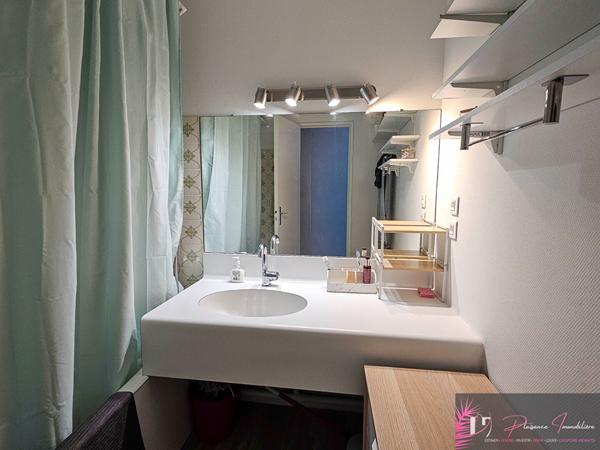 T2 ETUDIANT LES MINIMES / DISPO DE SUITE  La rochelle