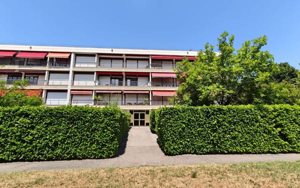 Appartement à vendre    4 pièces • 106,47 m2 Échirolles