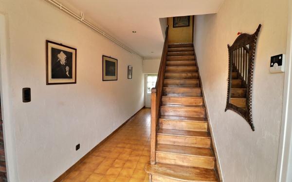 Maison à vendre    6 pièces • 201 m2 Dolomieu