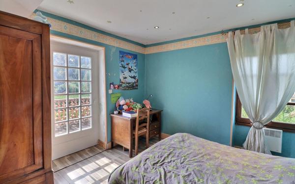 Maison à vendre    6 pièces • 201 m2 Dolomieu