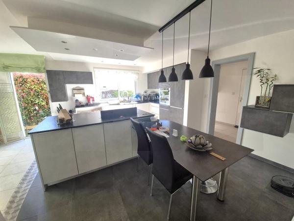Vente / Maison T6+