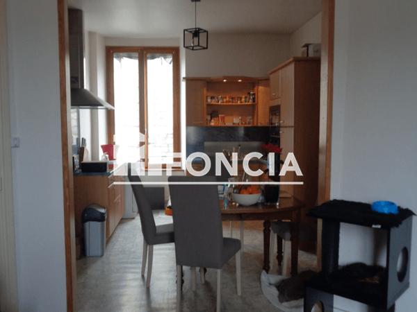 Location Appartement 2 pièces 52.62 m² - 13 RUE DE LA MAYENNE Soissons 02200