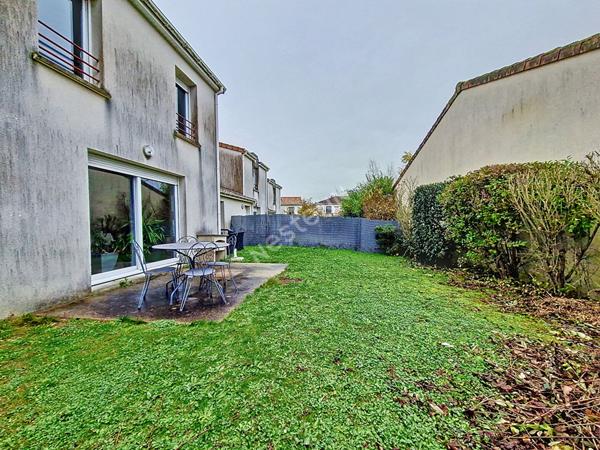 À vendre: Investissement locatif Maison avec 3 chambres avec locataires en place, secteur prisé du CHU de Poitiers