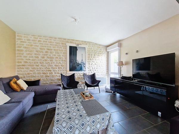 À vendre: Investissement locatif Maison avec 3 chambres avec locataires en place, secteur prisé du CHU de Poitiers