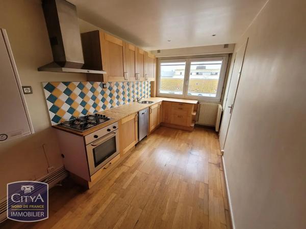 Appartement à louer 2 pièces 62m² Boulogne-sur-Mer (62200)