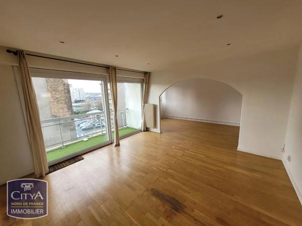 Appartement à louer 2 pièces 62m² Boulogne-sur-Mer (62200)