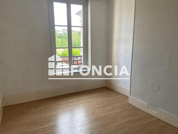 Location Appartement 3 pièces 56.58 m² - 9 AV DE CHATEAU THIERRY Brasles 02400