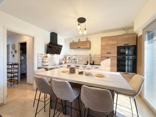 Appartement 5 pièces - 115 m² Exclusivité efficity