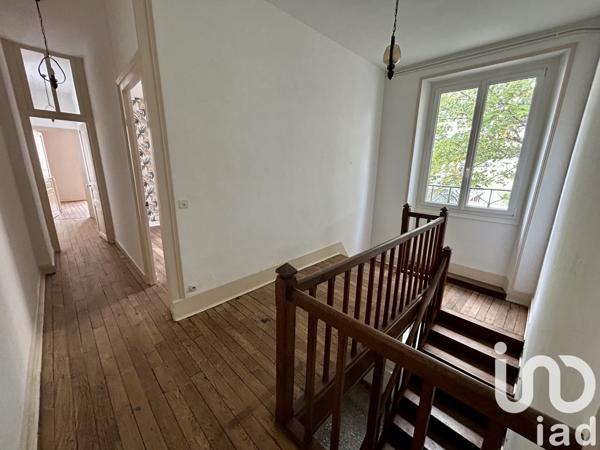 Maison à vendre 8 pièces 242 m² Argenton-sur-Creuse