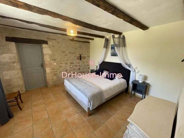 Maison à vendre 16 pièces de 400 m²