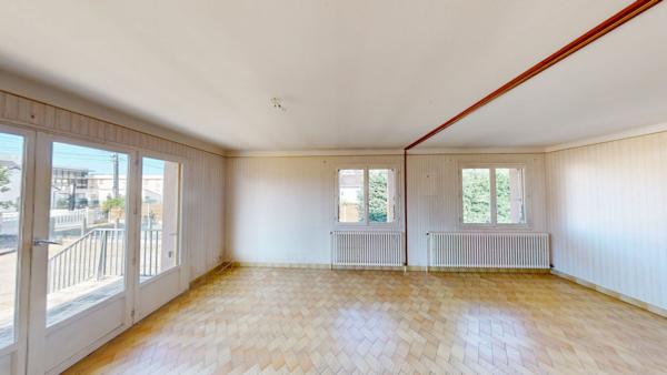 Maison 6 pièce(s)