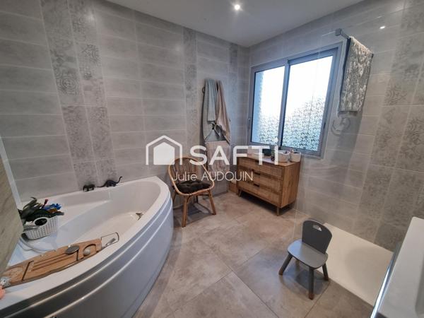 À Vendre – Maison 154 m² – Rochefort