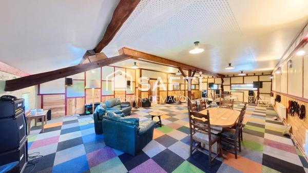 Pub atypique de caractère, studio enregistrement, maison d'hôtes