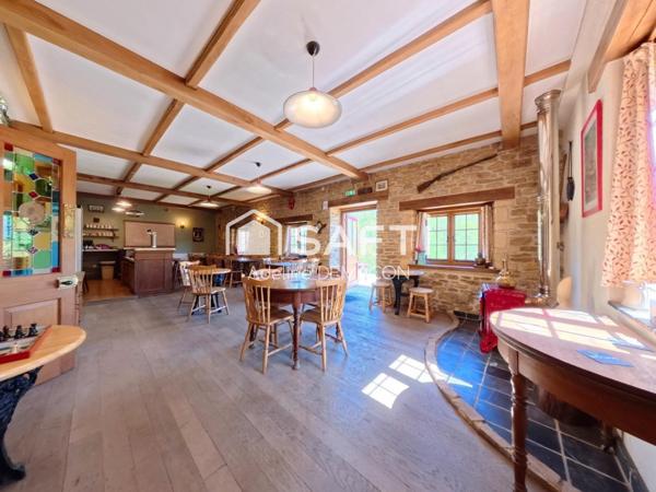 Pub atypique de caractère, studio enregistrement, maison d'hôtes