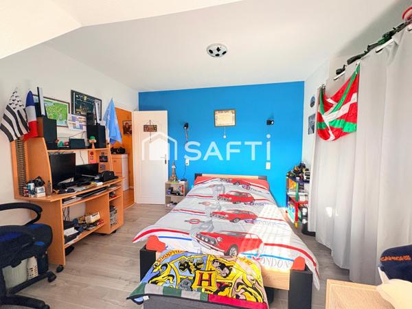 A Guénin, maison de 177m2 sur terrain de 2812 m2, 6 chambres