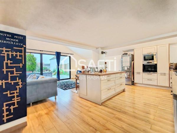 Maison de 150M2, 7pièces, terrain de 3740M2