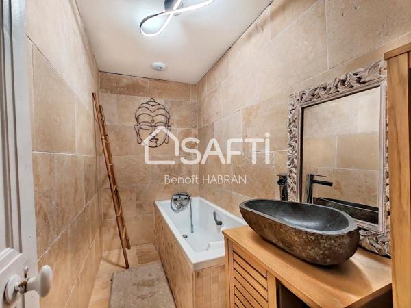 Maison de 150M2, 7pièces, terrain de 3740M2